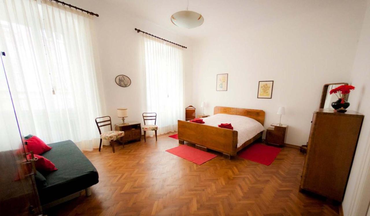 Domus Liberta - Boutique Rooms Trieste Exterior foto